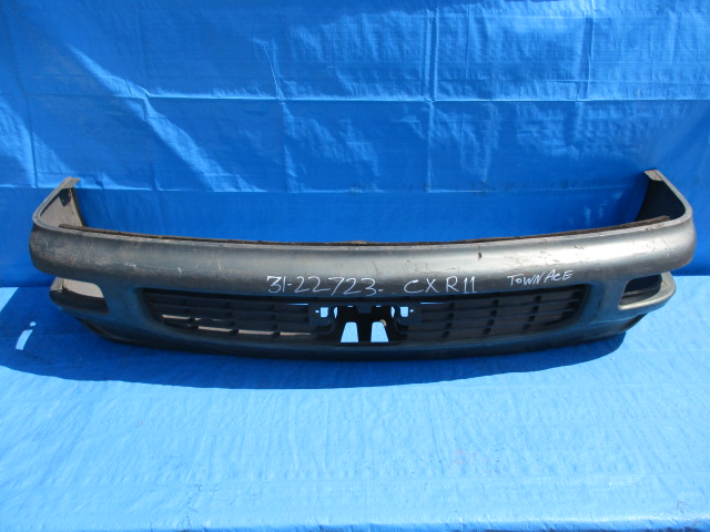 Used Toyota Townace BUMPER FRONT